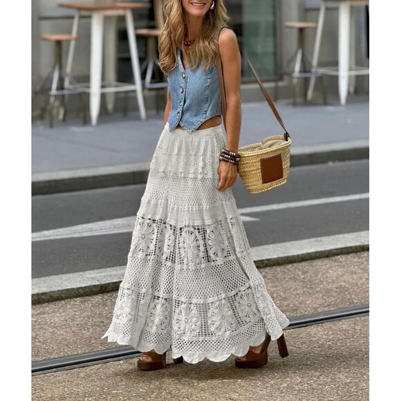 Lightweight Women’s Boho Maxi Skirt with Scalloped Hem - Flowy & Fashionable - Picture 2 of 2